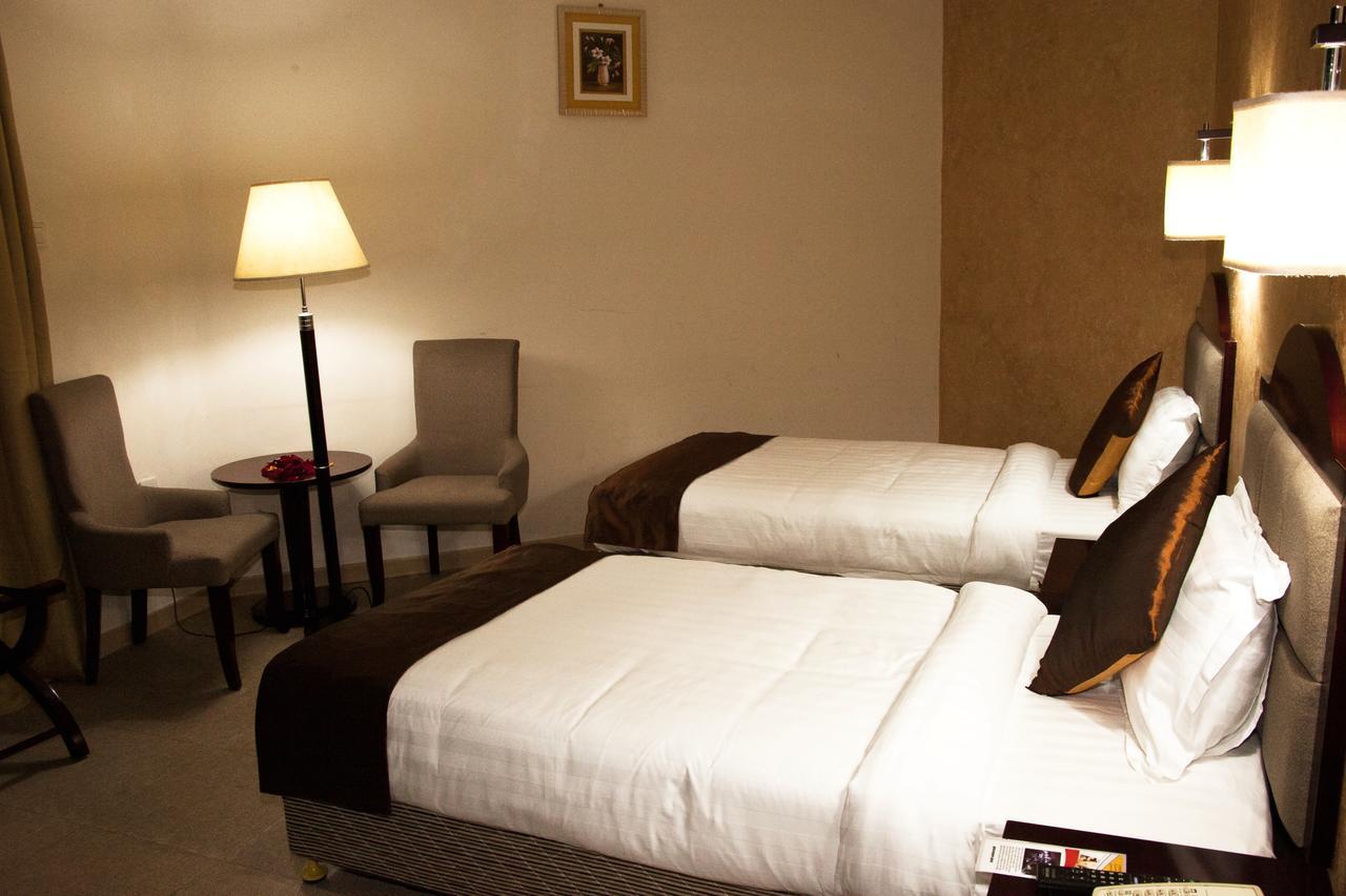 Manrashiwa Hotel Addis Abeba Zimmer foto
