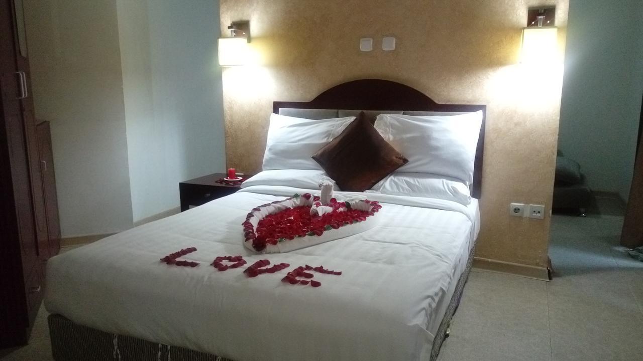 Manrashiwa Hotel Addis Abeba Exterior foto